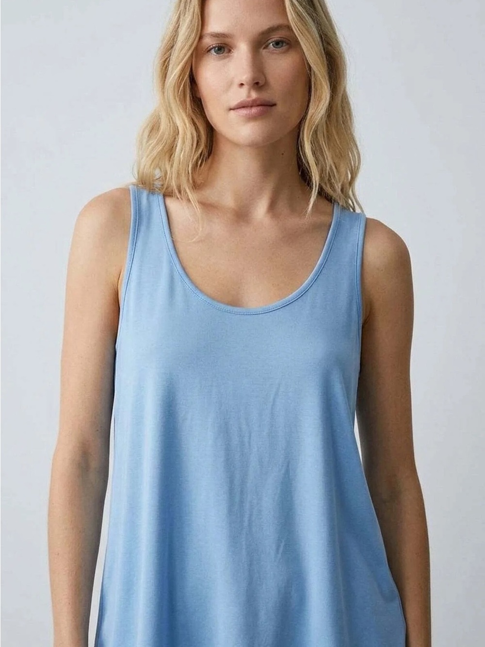 KIT + ACE Scoop Neck Tank Top